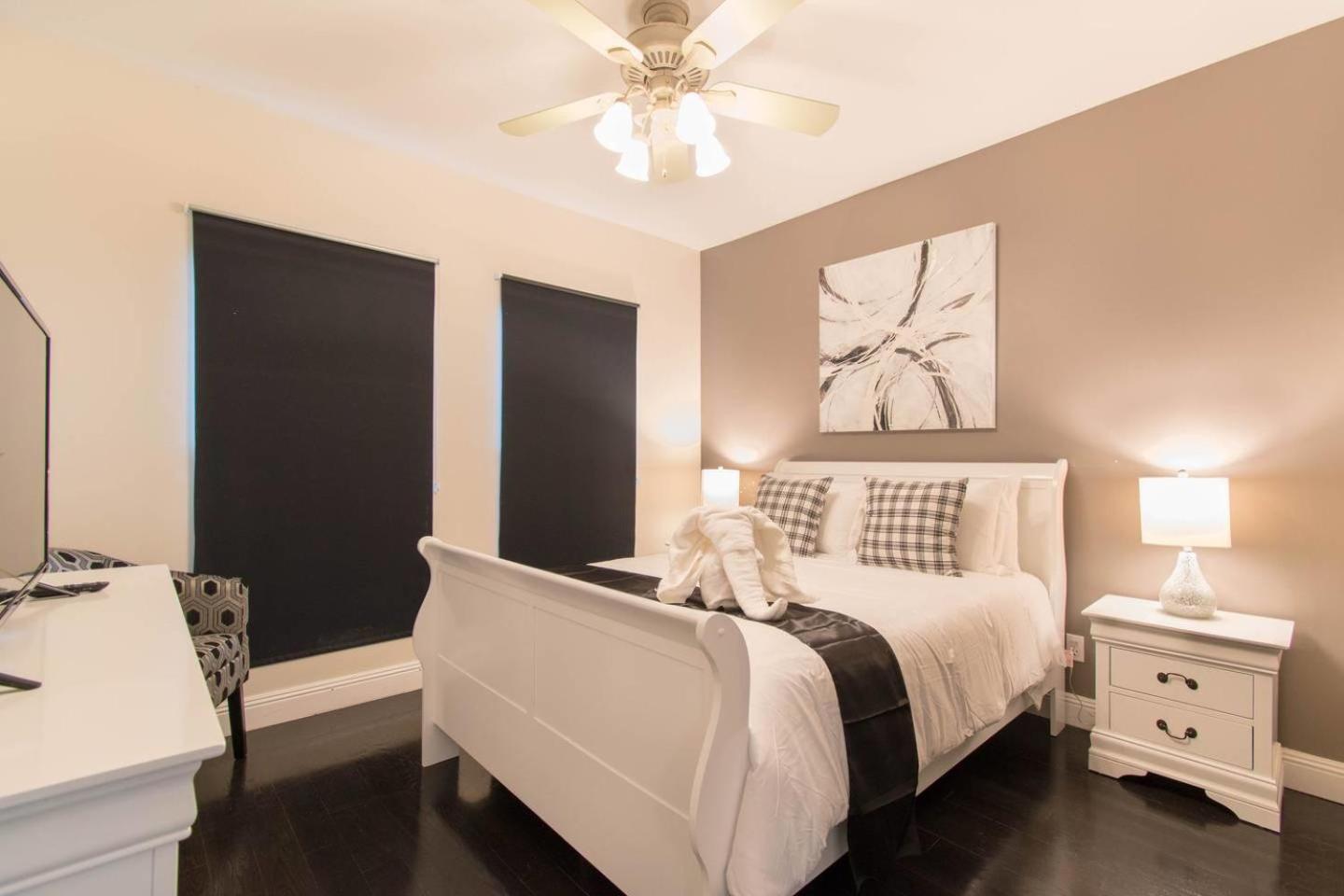 Dream House 5 Bedroom W Amazing Heated Pool Hollywood Bagian luar foto